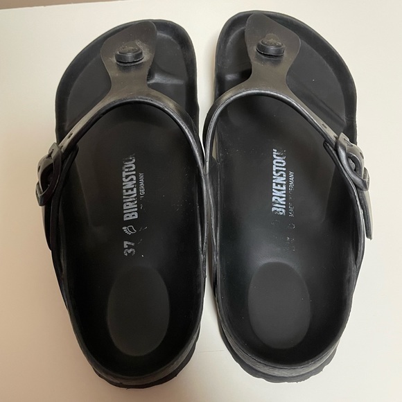 🖤 Birkenstock Sandals - Picture 2 of 10